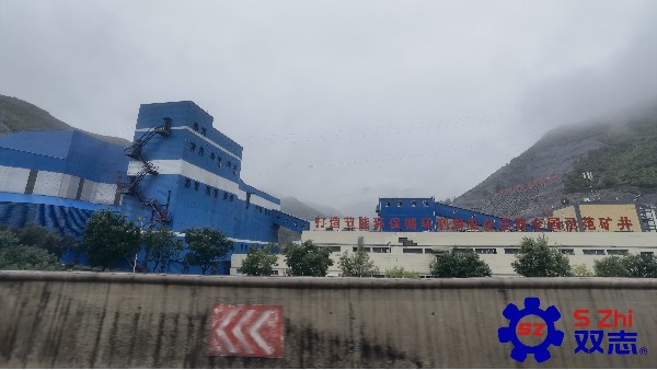 雙志技術(shù)人員趕往運(yùn)城測繪_800型號(hào)主機(jī)鏈輪組件做新