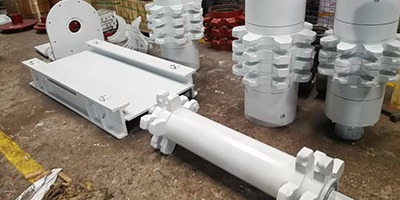 雙志機(jī)械告訴您怎樣生產(chǎn)質(zhì)量好的鍛造刮板、E型螺栓、刮板機(jī)配件