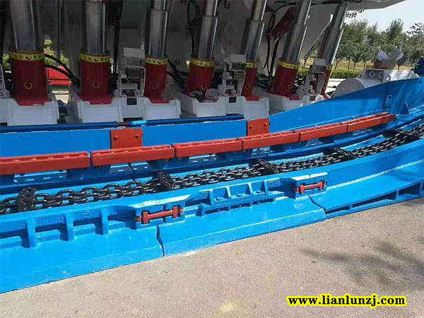 刮板機(jī)配件_<i style='color:red'>113s12/01-sy</i>輸送機(jī)的說明