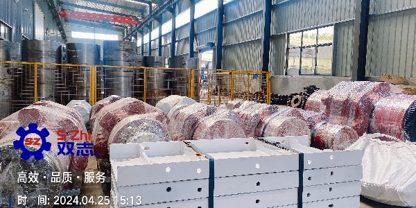 煤礦刮板輸送機(jī)鏈輪軸組漏油裝配注意事項有哪些_河南雙志