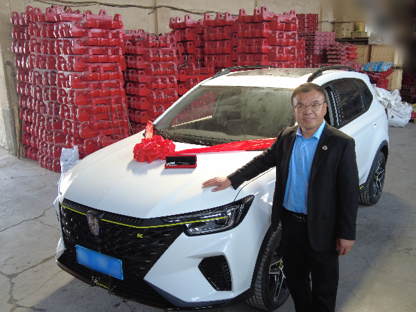 越努力，越幸運！河南雙志機械獎勵優秀員工新車